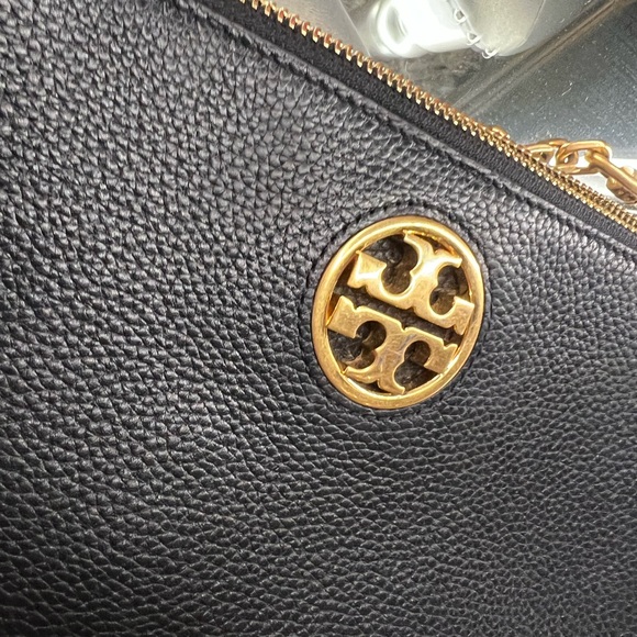 Tory Burch crossbody bag with zipper - Picture 8 of 14